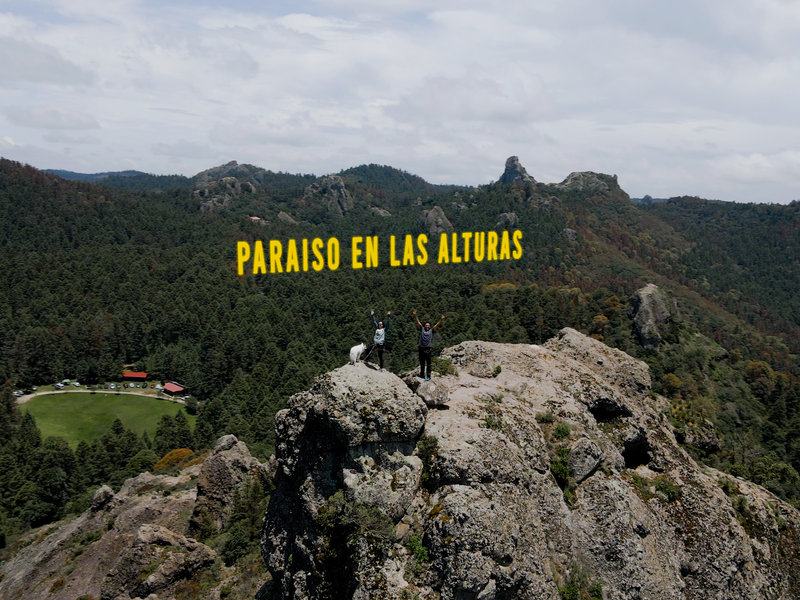 Paraíso en las Alturas · highline y escalada